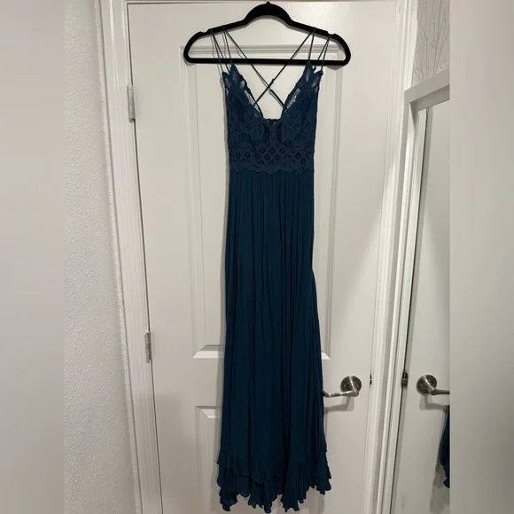 Free People Adella Maxi Dress - Picture 7 of 9